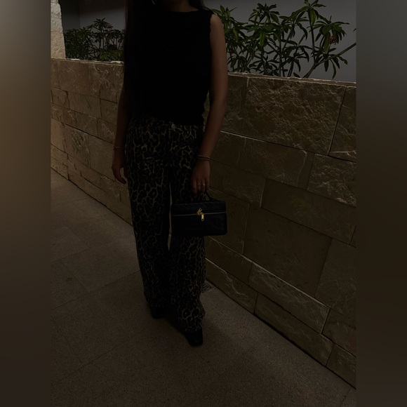 Leopard print baggy straight-leg jeans - Picture 6 of 6